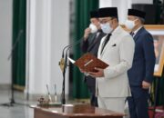Ridwan Kamil Lantik 370 PNS Untuk Jabatan Fungsional