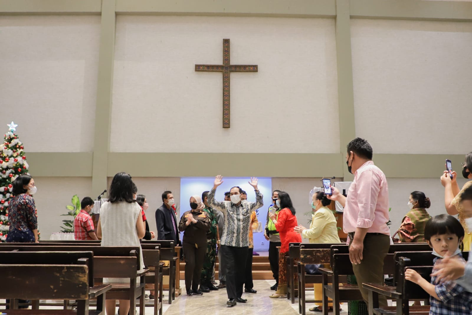 Pemkot Cimahi Tinjau Gereja Jelang Natal 2021