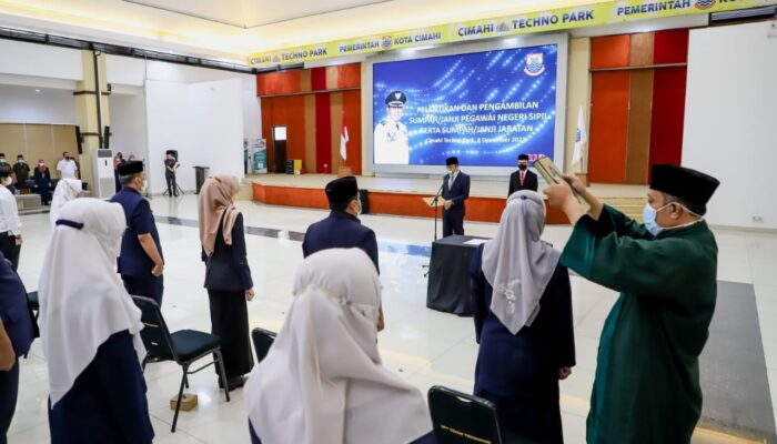 Pesan Ngatiyana untuk CPNS dan Kepala Sekolah