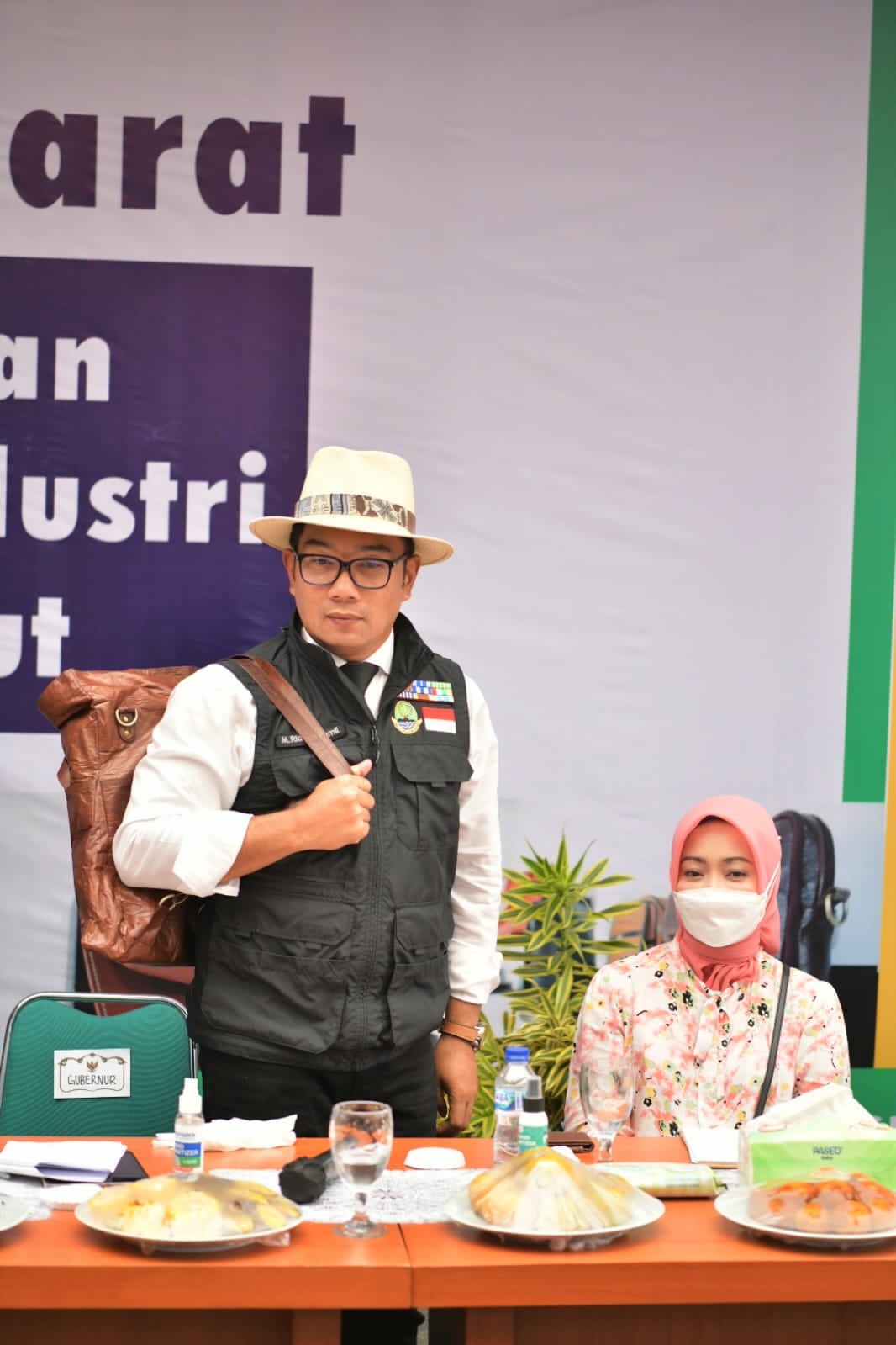 Gubernur Jabar Serahkan Surat Tugas Plt. Wali Kota Bekasi