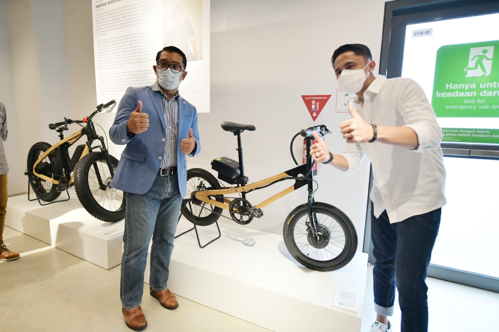 JabArt Space 2, Emil: Kita Bela Produk Bangsa Sendiri