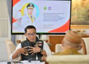 Ridwan Kamil Raih Penghargaan Baznas Award