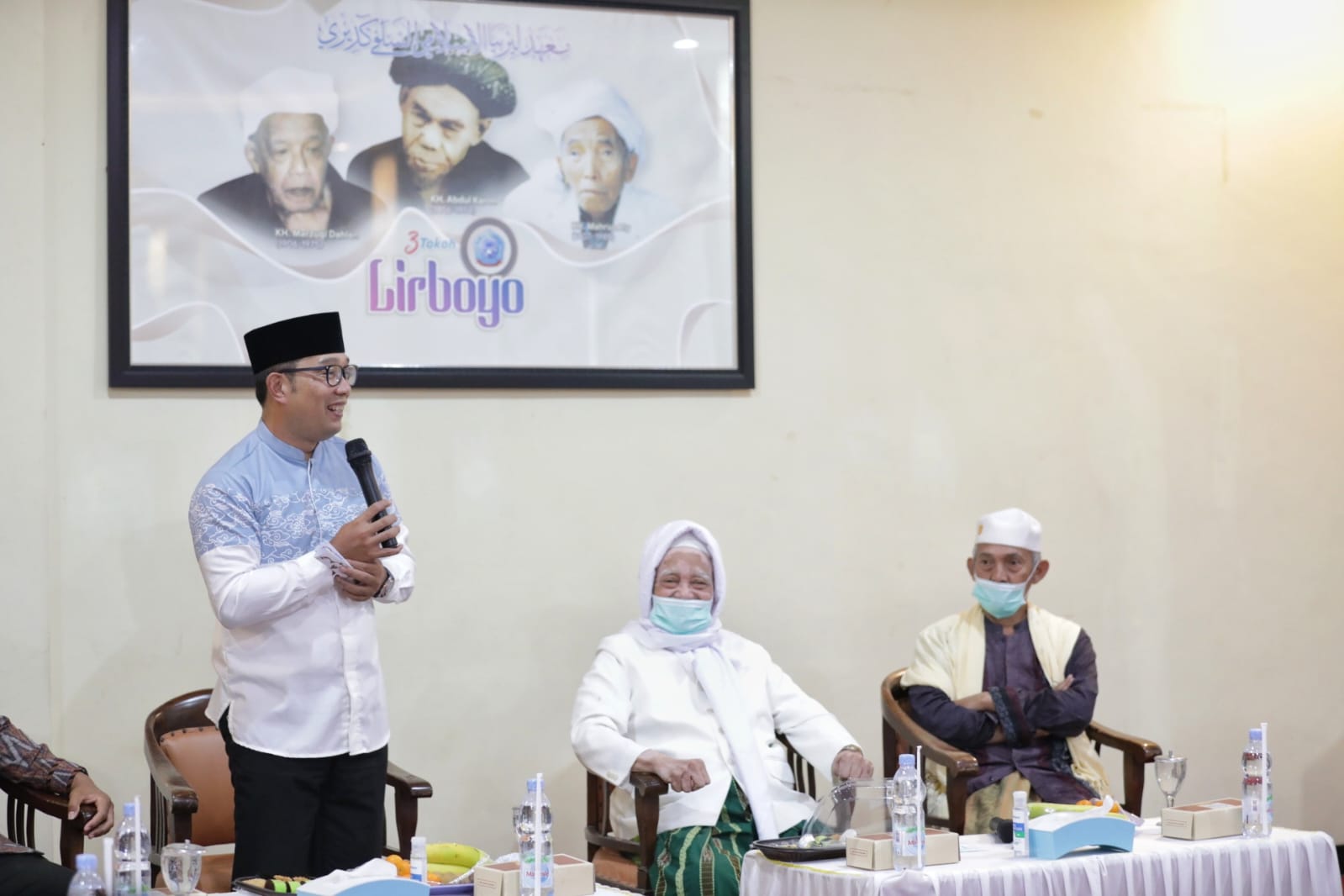 Ridwan Kamil Temui Santri Jabar di Pesantren Lirboyo