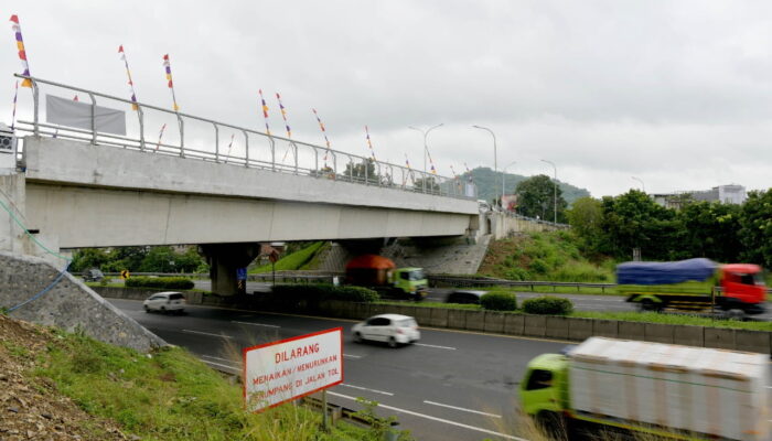 Warga Senang Jembatan Leuwigajah Beroperasi