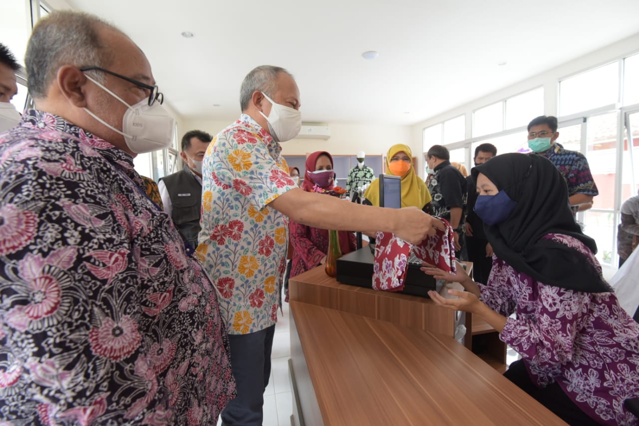 80 Disabilitas Dapat Pelatihan Kuliner dan Kerajinan