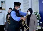 Gubernur Jabar Lepas 550 Calon Mahasiswa Al-Azhar Mesir