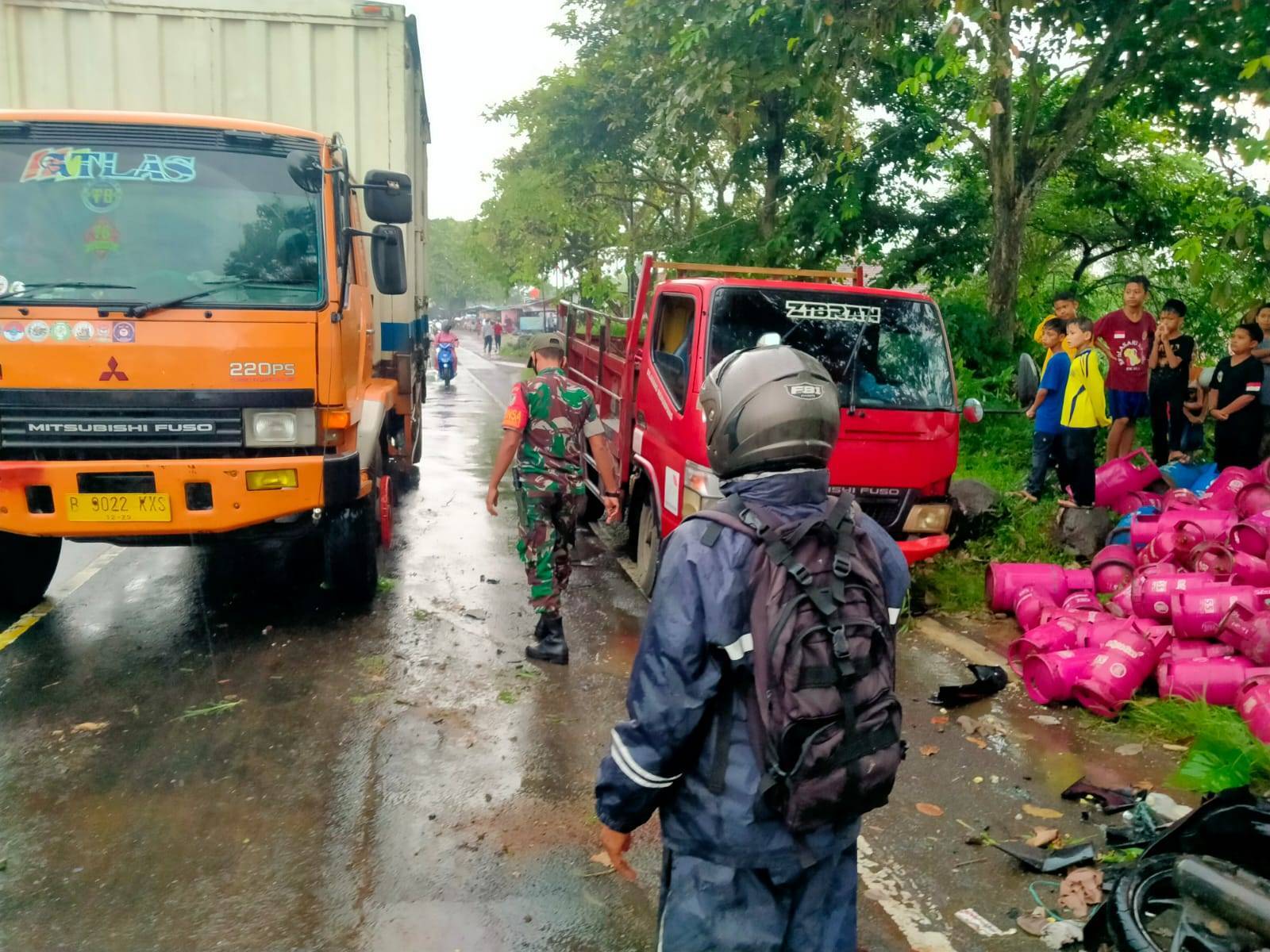 Ban Pecah, Truk Tewaskan 2 Orang Pemotor