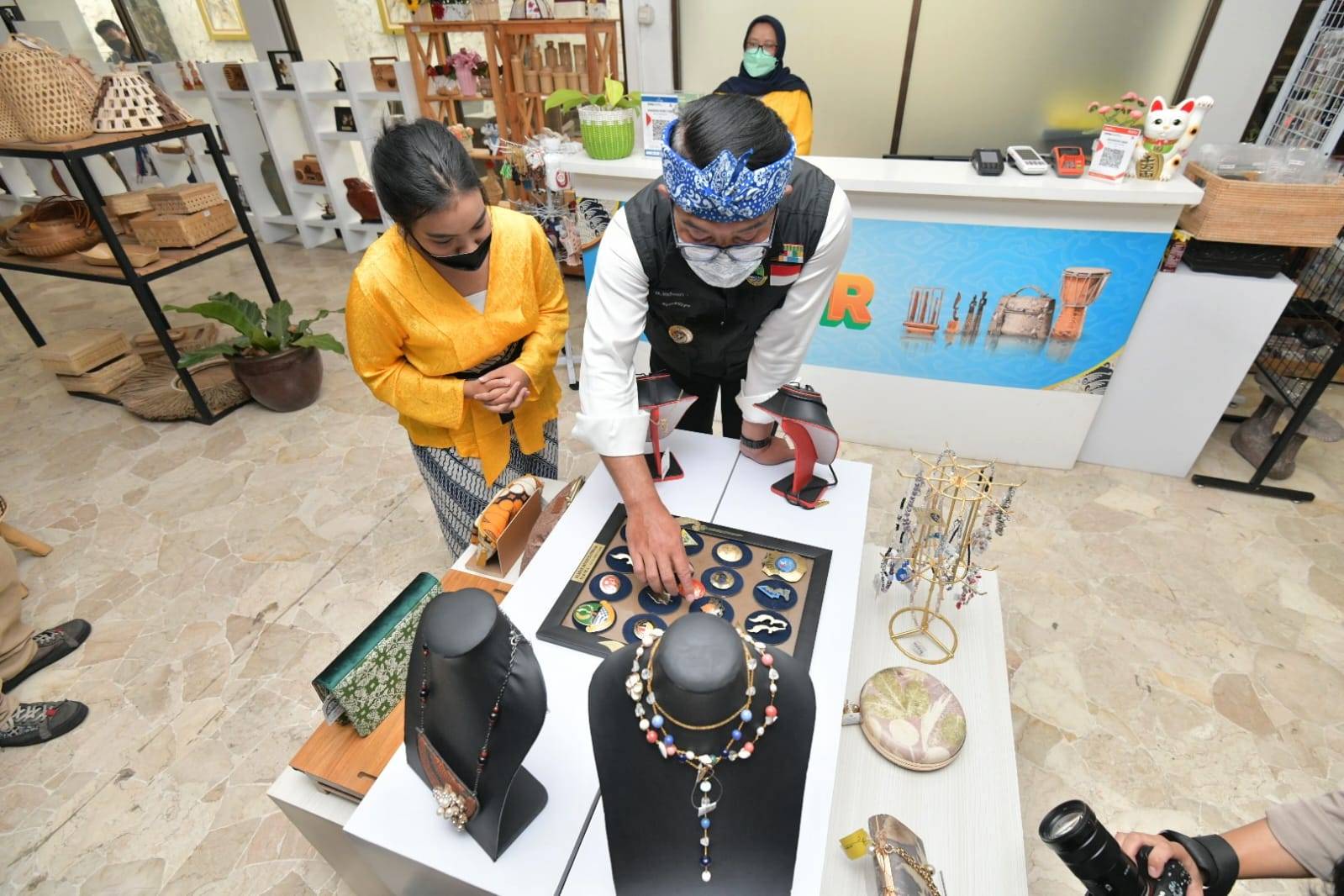 Kerabat Store, Transformasi Gedung Dekranasda Jabar