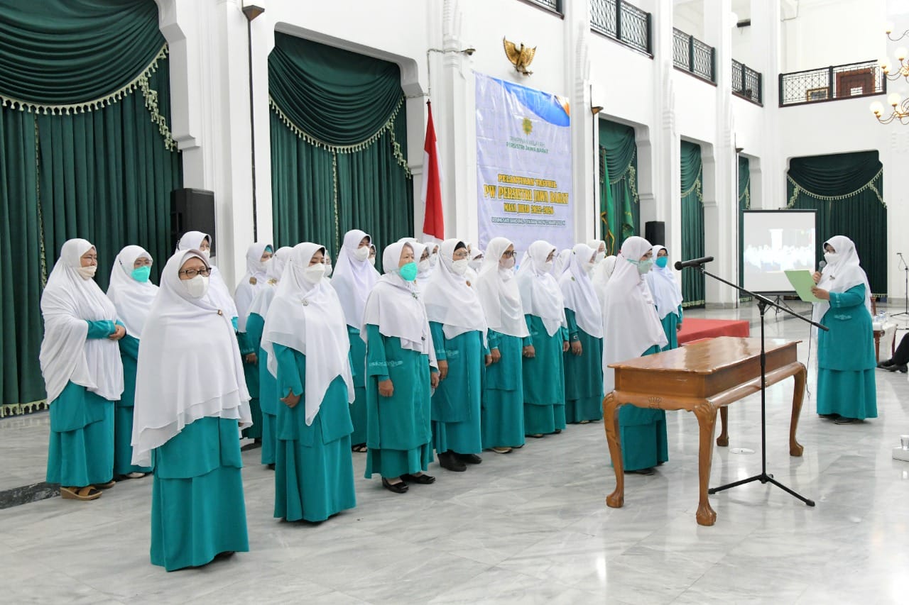 Atalia Apresiasi Persistri Majukan Perempuan Jabar 1