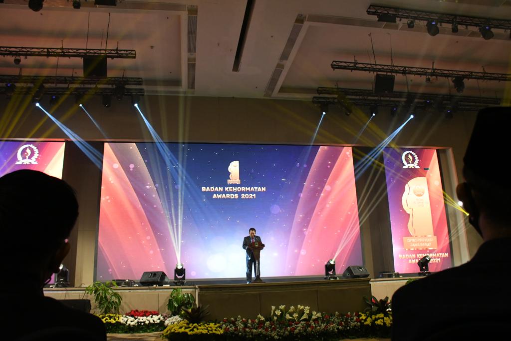 BK Award Tingkatkan Prestasi Kinerja Anggota DPRD Jabar