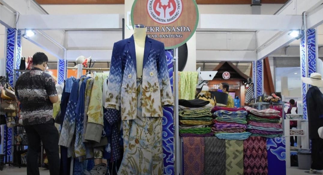 Bandung Meriahkan Produk UMKM INACRAFT 2022