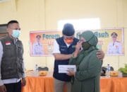 Bu Tuti Maryani Dapat Bantuan Udunan Online