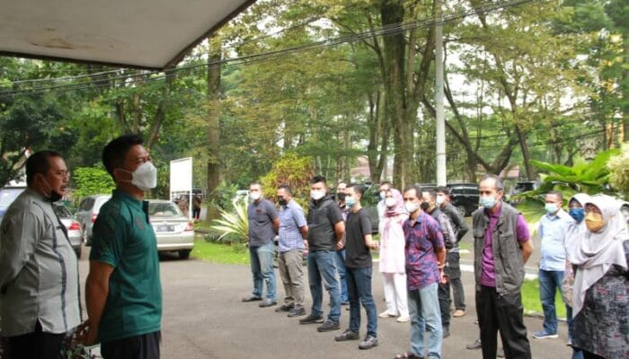 Bupati Dadang Supriatna Laksanakan Sidak ASN di Pemkab Bandung