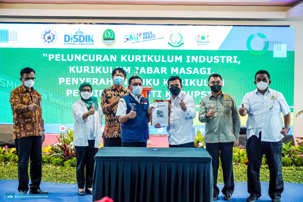 Jabar Luncurkan Kurikulum Industri, Jabar Masagi & Antikorupsi