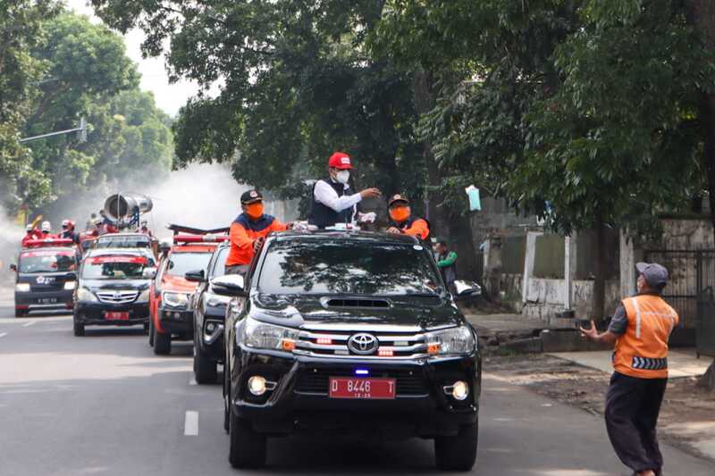 Kota Cimahi Dihujani Disinfektan, Ngatiyana: Terima Kasih