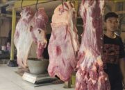 Harga Daging di Pasar Ciranjang Naik Jadi 150 Ribu