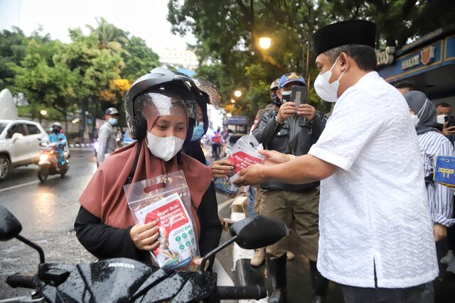 Yana Mengajak Warga Kota Bandung Taat Pajak