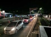 H+1, Arus Lalu-lintas Cianjur – Bandung Macet Parah