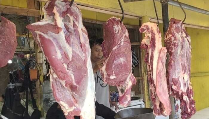 Kadisperdagin Kab Bandung Minta Pedagang Selektif Memilih Daging