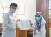 Pemkot Sukabumi Serahkan Bantuan kepada 21 LKSA