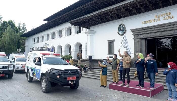Sekda Lepas Roadshow Protokol Kesehatan Dinkes Jabar