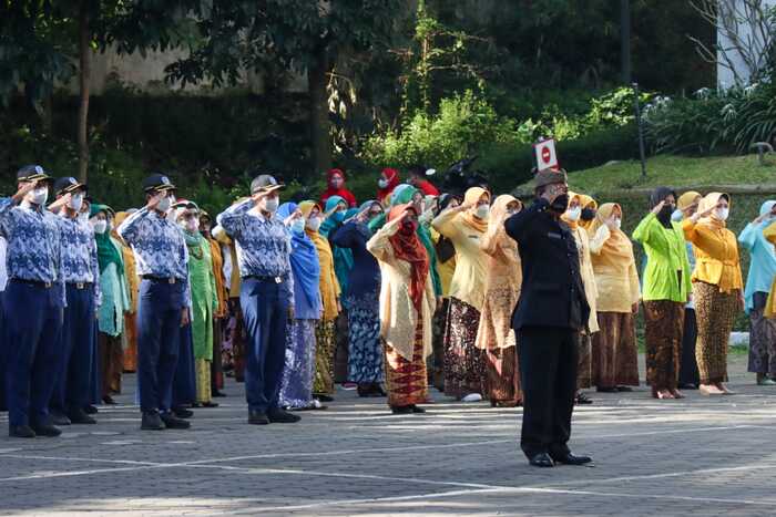 Upacara Hari Pendidikan Nasional Tingkat Kota Cimahi 2022