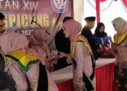 526 Siswa SMKN 1 Bojongpicung Cianjur Diwisuda