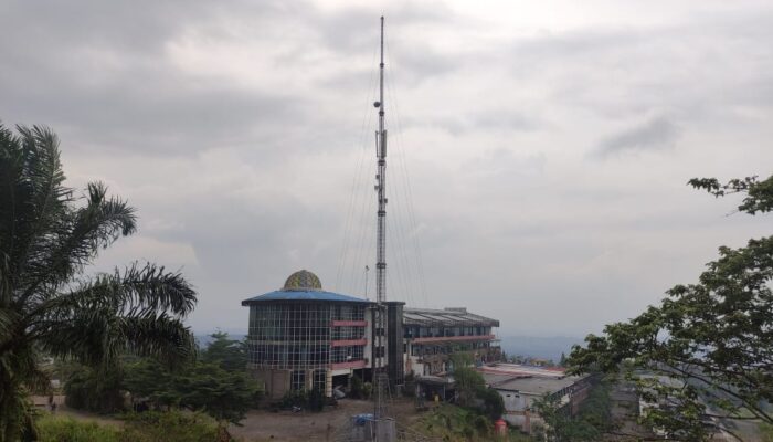 BTS Telkomsel di Desa Tamansari Sukabumi Dinilai Buruk