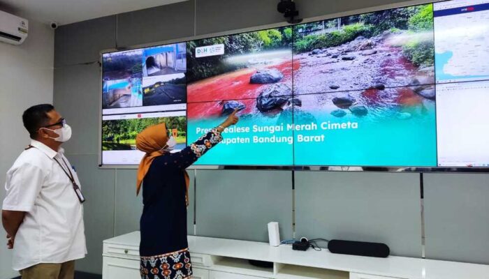 DLH Jabar: Cemaran Merah di Sungai Cimeta Aman