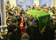 Jenazah Eril Tiba di Gedung Pakuan Disambut Salawat Nabi dari Warga