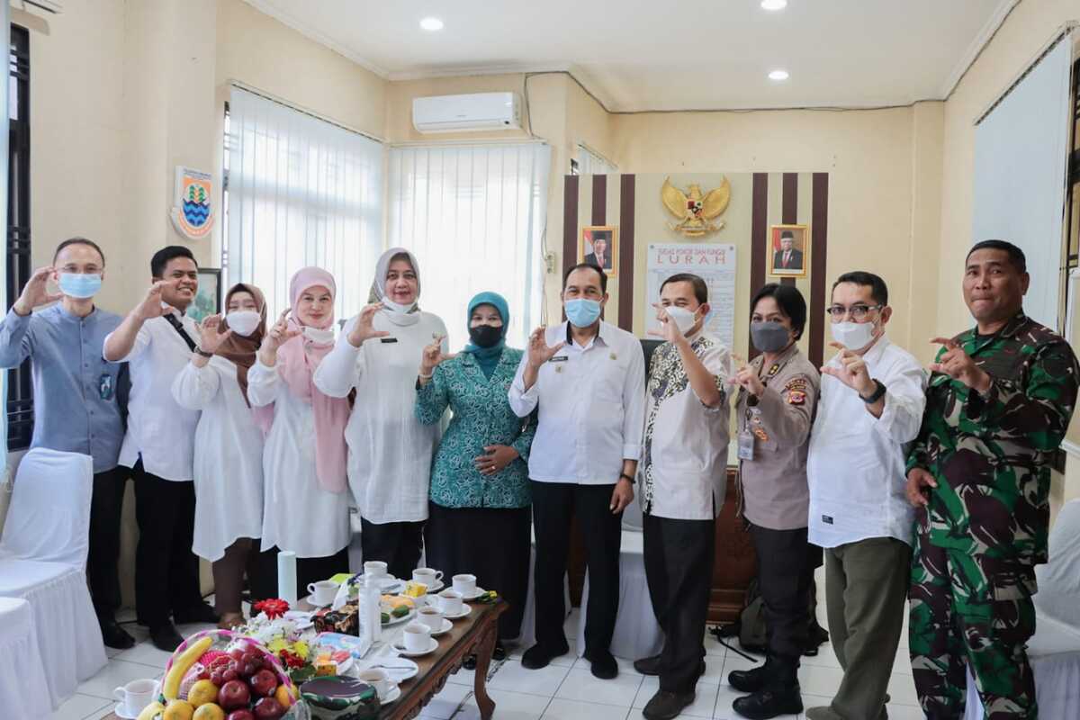 Kelurahan Cibeureum Kota Cimahi Wakili Lomba Kelurahan Tingkat Jabar