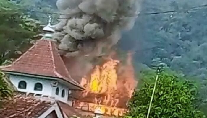 Pondok Pesantren Al-Istianah di Cianjur Hangus Terbakar