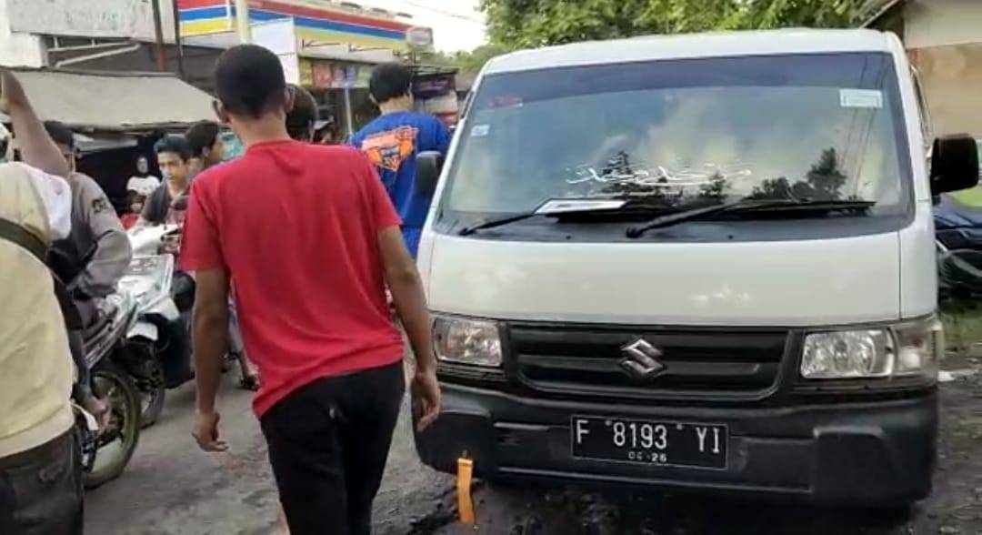 Tabrakan di Haurwangi Cianjur, Pemotor Luka Serius