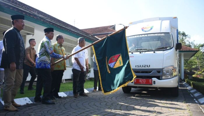 11 Desa di Kabupaten Bandung Mendapat Mobil Maskara