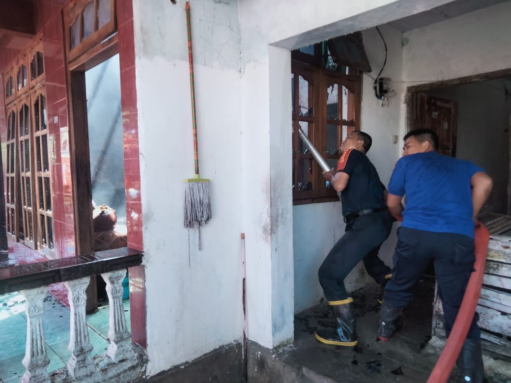 Penghuni Tewas Terpanggang Saat Rumahnya Terbakar