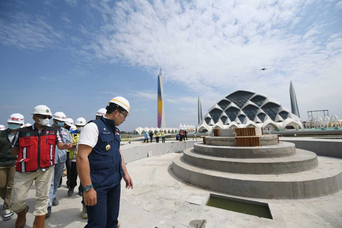 Progres Pembangunan Masjid Raya Al-Jabbar Capai 56%