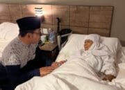 Ridwan Kamil Jenguk Jemaah Haji Jabar Sakit Stroke