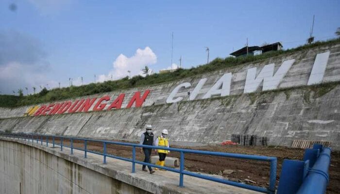 Ridwan Kamil Pantau Progres 2 Bendungan Kering