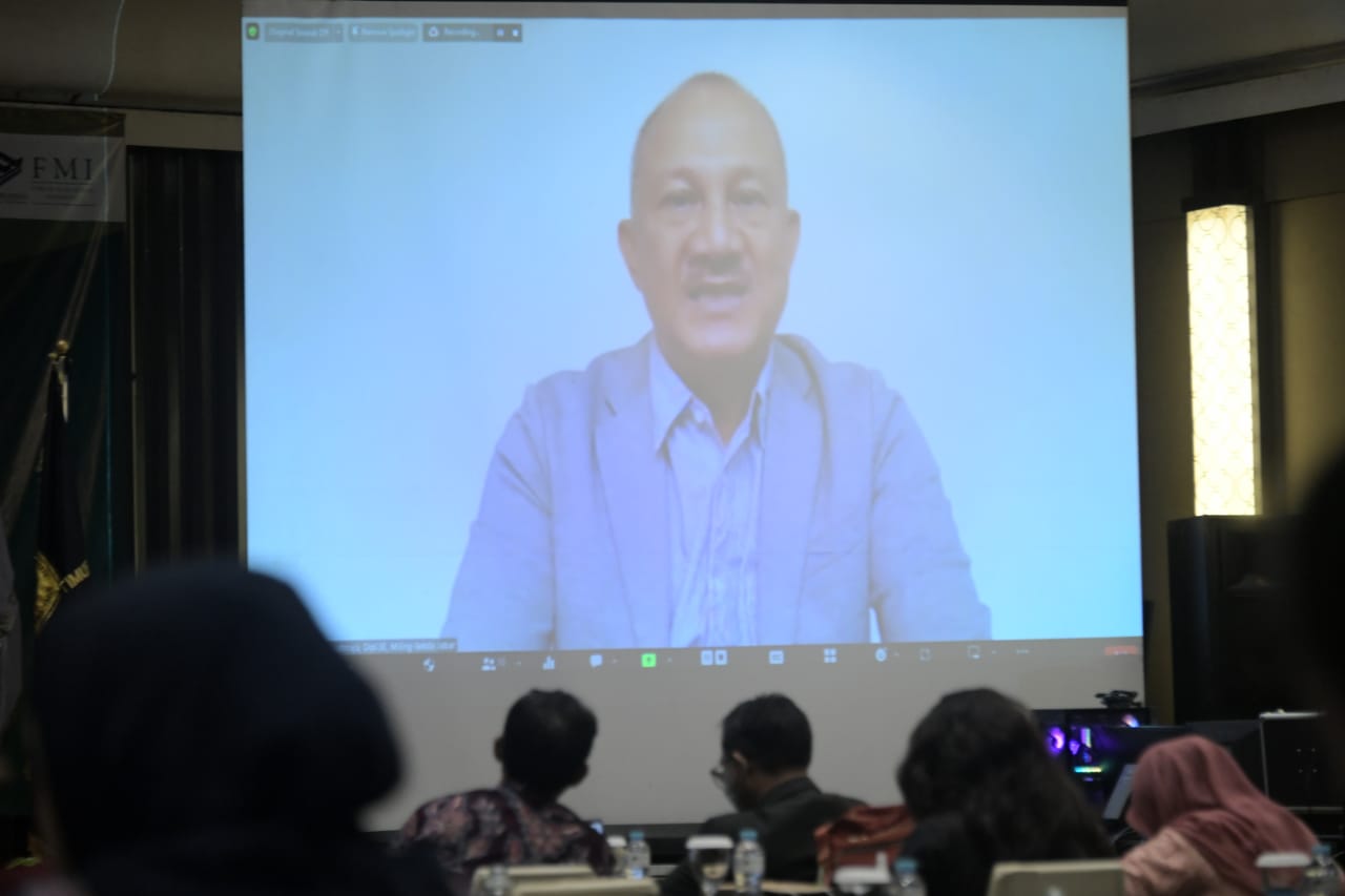 Sekda Paparkan Inovasi Digital Jabar di Seminar Internasional