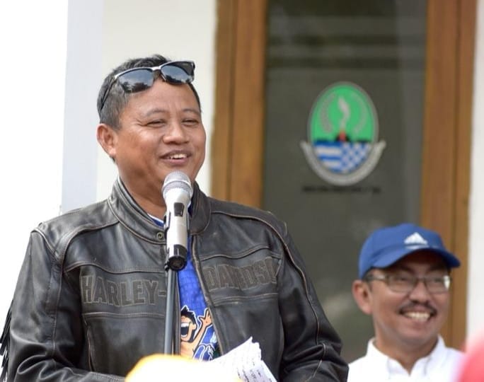  Uu Ruzhanul Ulum Mengunjungi Sejumlah Unit Kerja di Kawasan Sukabumi, Rabu (13/07/22)