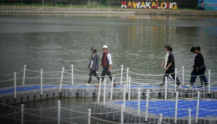 Bonge Ikut Resmikan Situ Rawa Kalong Bersama Emil