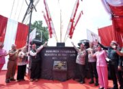 Emil Resmikan Monumen Perajin Bendera Merah Putih