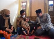 Fahmi Salurkan Udunan Online di 2 Kelurahan