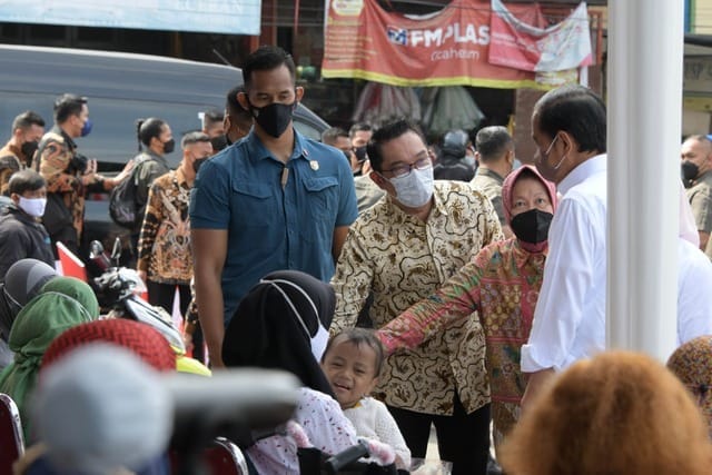 Jokowi Siap Revitalisasi Pasar Cicaheum Kota Bandung