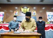 Kota Bandung & DPRD Teken Kesepakatan KUA-PPAS 2023