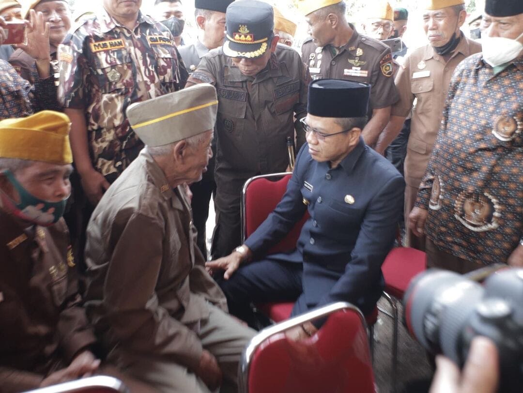 Makna Veteran di Mata Kang DS 2 Makna Veteran di Mata DS