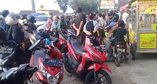 Maling di Masjid Jami Al-Hikmah Bonyok Dihajar Warga