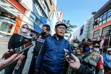 Parkir Liar dan PKL Alun-alun Bandung Akan Ditertibkan