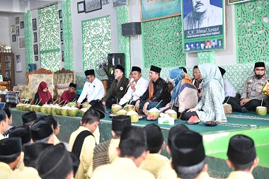 Uu Ruzhanul: OPOP Stimulus Pesantren Kembangkan Usaha