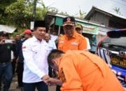 Bupati Bandung Tinjau Lokasi Bencana Cimenyan